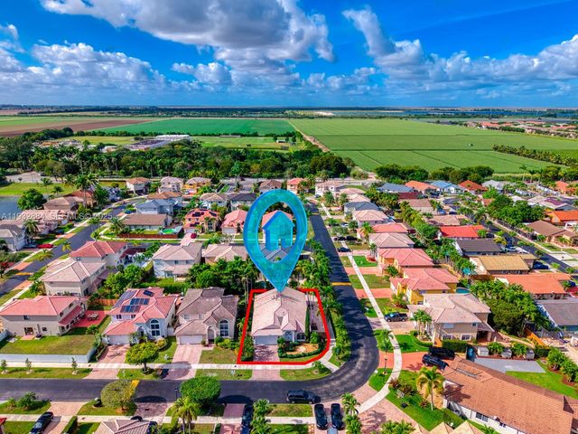 10036 SW 165th Ct, Miami, FL 33196