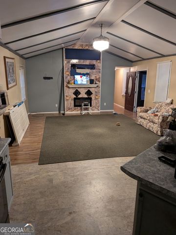 1670 Astoria Road, Waycross, GA 31503