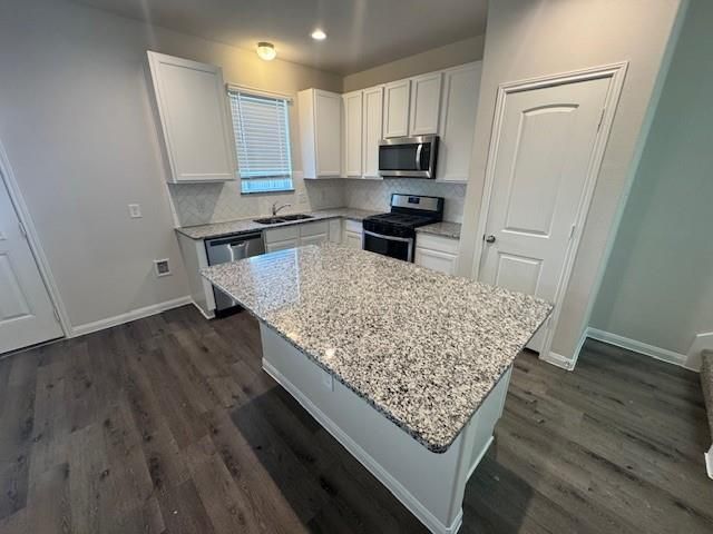 3906 Deledda Drive, Katy, TX 77493