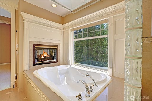 16306 80th Avenue NW, Stanwood, WA 98292