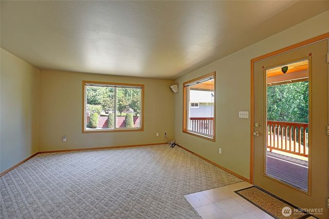 16306 80th Avenue NW, Stanwood, WA 98292