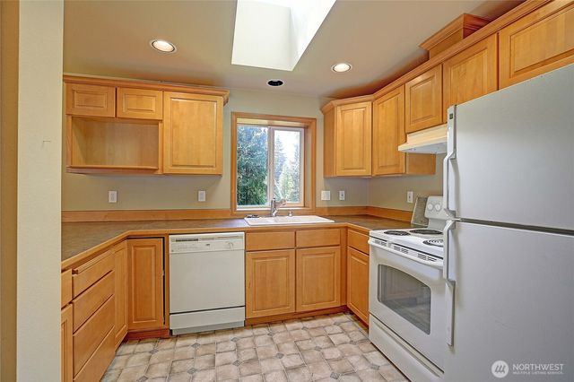 16306 80th Avenue NW, Stanwood, WA 98292