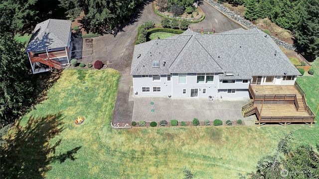 16306 80th Avenue NW, Stanwood, WA 98292