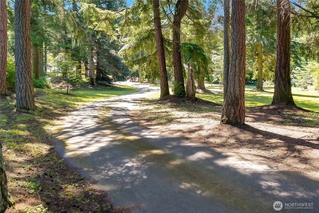 16306 80th Avenue NW, Stanwood, WA 98292