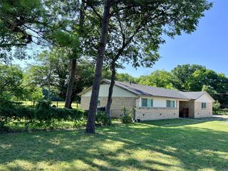 6725 Hewitt Street, North Richland Hills, TX 76182