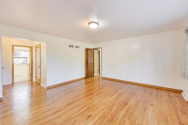 412 LAVERGNE Avenue, Wilmette, IL 60091