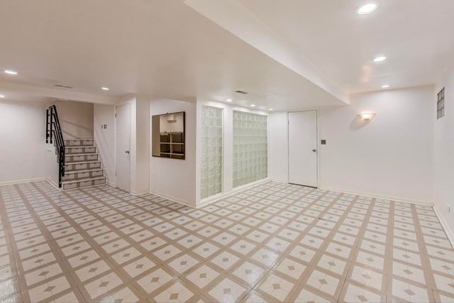 412 LAVERGNE Avenue, Wilmette, IL 60091