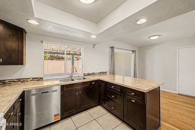 11413 N 56TH Avenue, Glendale, AZ 85304