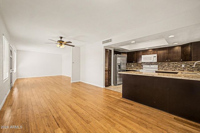 11413 N 56TH Avenue, Glendale, AZ 85304