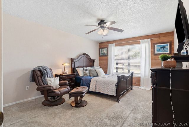 4214 W Urbana Court, Broken Arrow, OK 74012