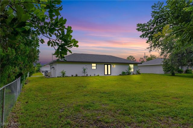 3206 12th ST W, Lehigh Acres, FL 33971