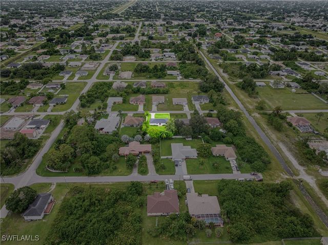3206 12th ST W, Lehigh Acres, FL 33971