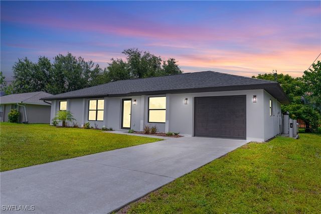 3206 12th ST W, Lehigh Acres, FL 33971