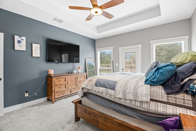 112 Archer Ridge Dr, La Vernia, TX 78121