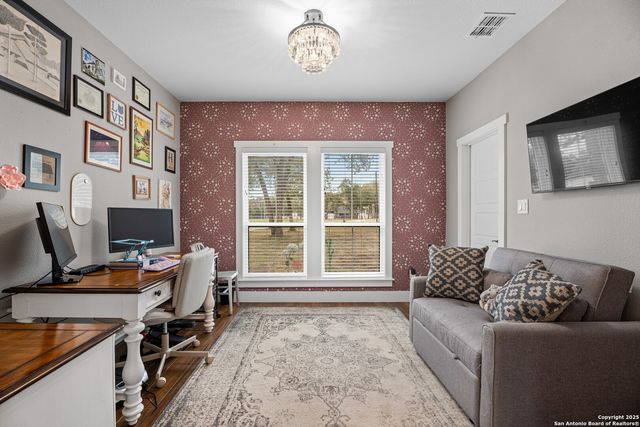 112 Archer Ridge Dr, La Vernia, TX 78121