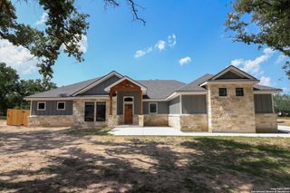 112 Archer Ridge Dr, La Vernia, TX 78121