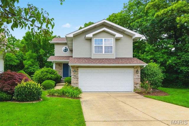 706 Norwood Terrace, Lake St Louis, MO 63367
