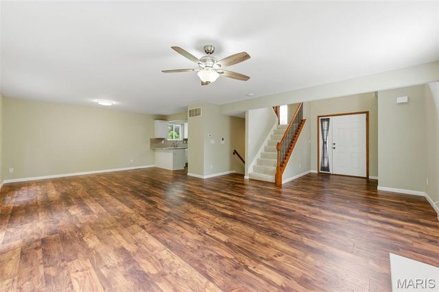 706 Norwood Terrace, Lake St Louis, MO 63367