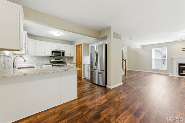 706 Norwood Terrace, Lake St Louis, MO 63367