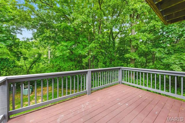 706 Norwood Terrace, Lake St Louis, MO 63367