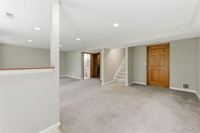 706 Norwood Terrace, Lake St Louis, MO 63367