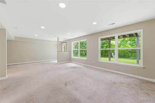 706 Norwood Terrace, Lake St Louis, MO 63367