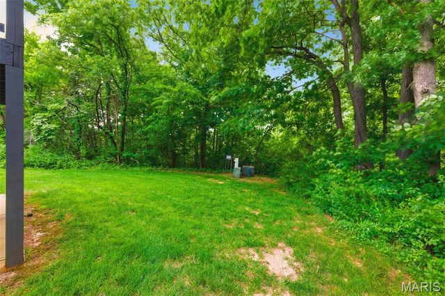 706 Norwood Terrace, Lake St Louis, MO 63367