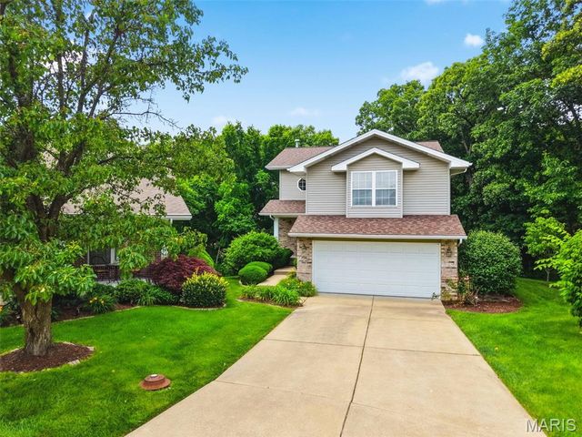706 Norwood Terrace, Lake St Louis, MO 63367