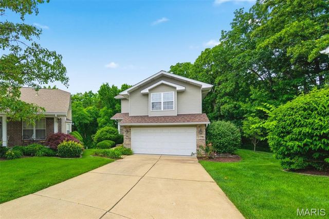 706 Norwood Terrace, Lake St Louis, MO 63367