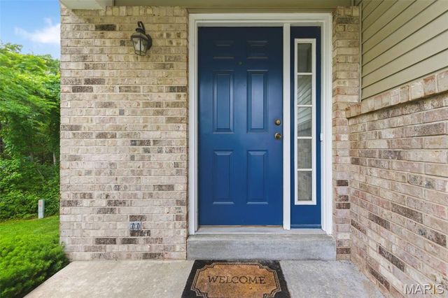 706 Norwood Terrace, Lake St Louis, MO 63367