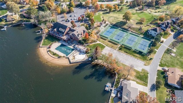 706 Norwood Terrace, Lake St Louis, MO 63367