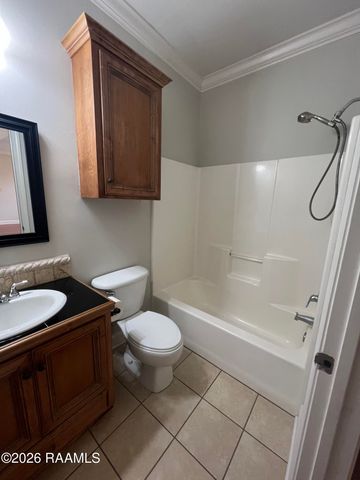 114 Country Village Drive, Youngsville, LA 70592