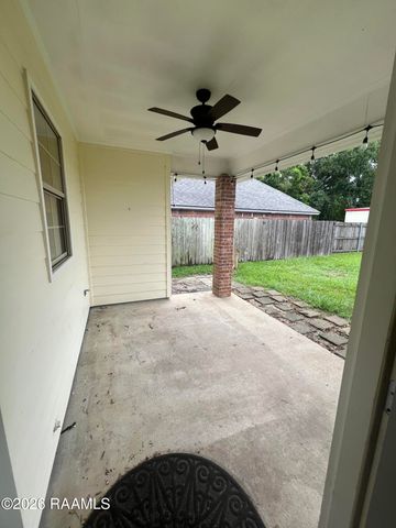 114 Country Village Drive, Youngsville, LA 70592
