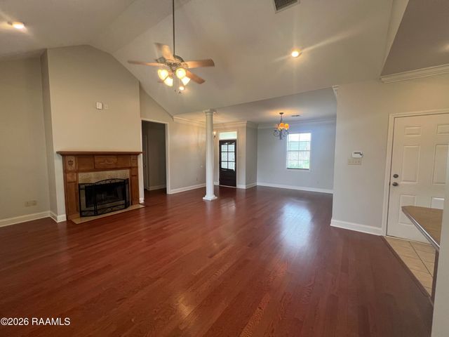 114 Country Village Drive, Youngsville, LA 70592
