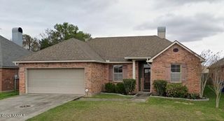 114 Country Village Drive, Youngsville, LA 70592