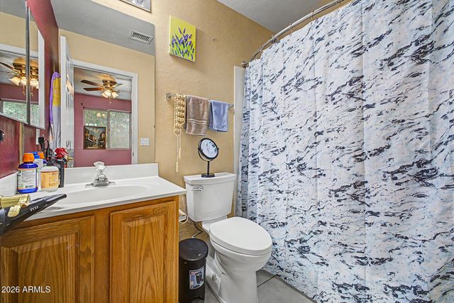 6328 W TONOPAH Drive, Glendale, AZ 85308