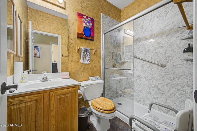 6328 W TONOPAH Drive, Glendale, AZ 85308