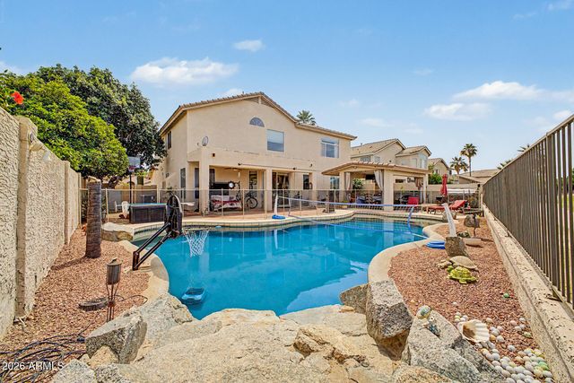 6328 W TONOPAH Drive, Glendale, AZ 85308