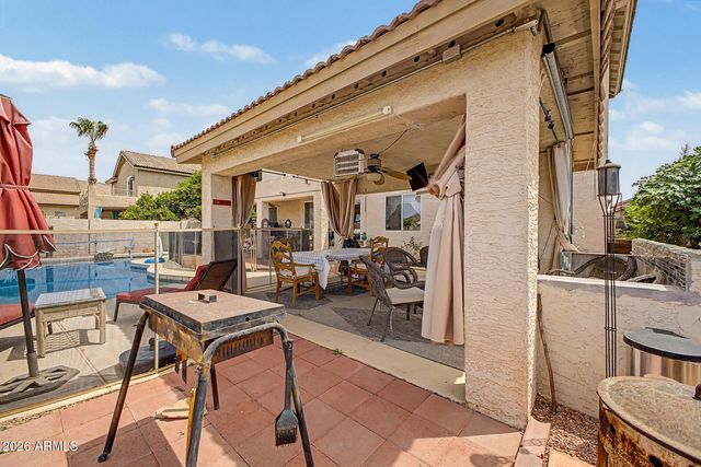 6328 W TONOPAH Drive, Glendale, AZ 85308