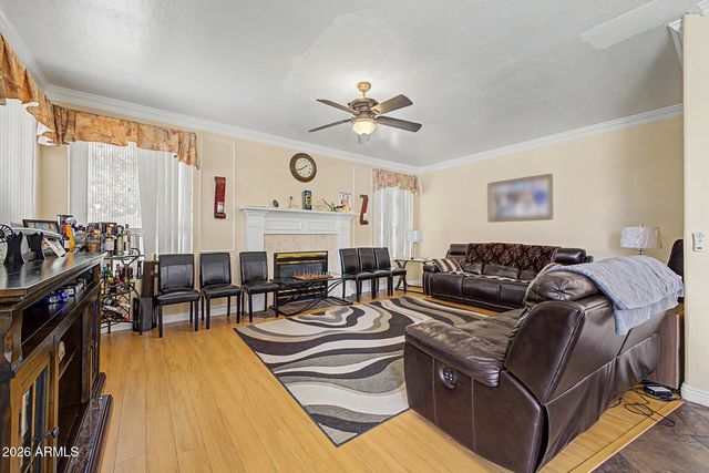 6328 W TONOPAH Drive, Glendale, AZ 85308