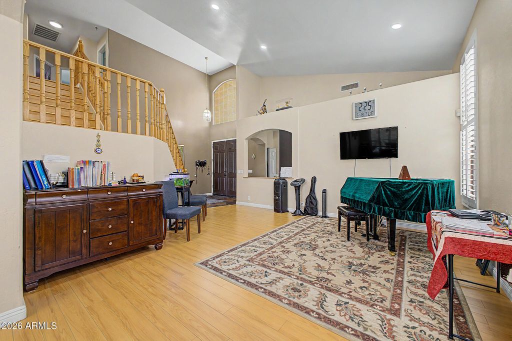 6328 W TONOPAH Drive, Glendale, AZ 85308 — photo 4