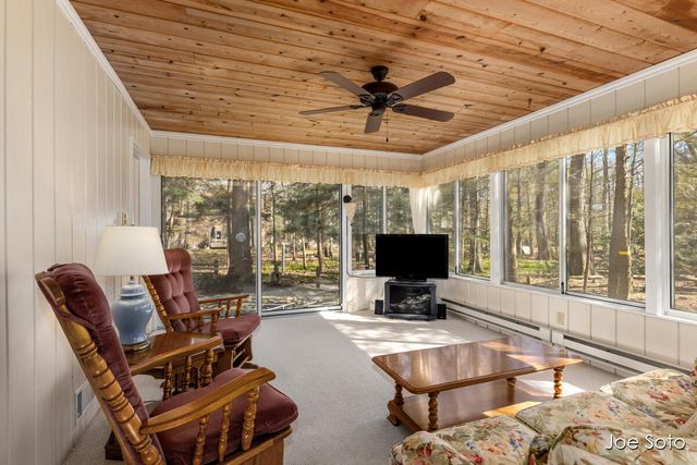 243 Little Station Road, Holland, MI 49424