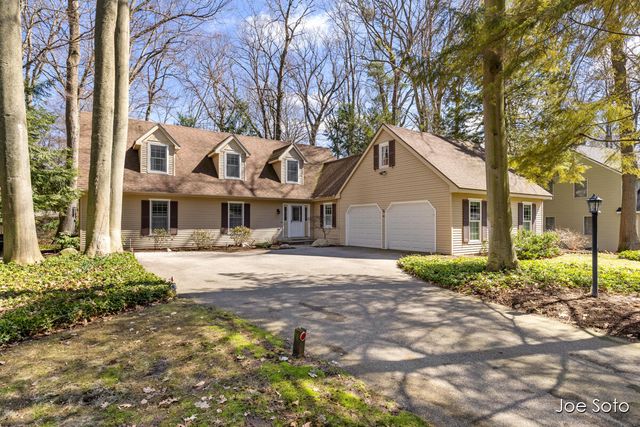 243 Little Station Road, Holland, MI 49424