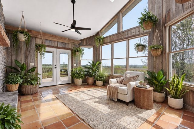 579 Ford Rd, Lebanon, TN 37087