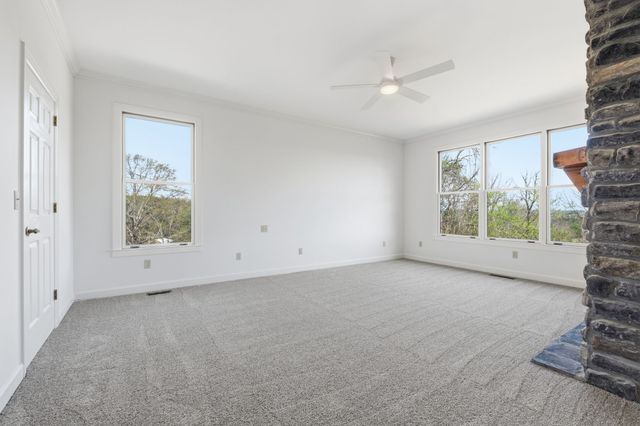 579 Ford Rd, Lebanon, TN 37087