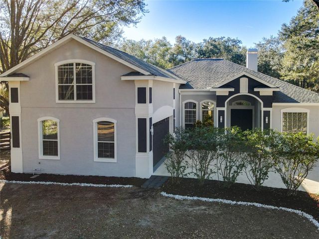 949 HAWK LANDING, Fruitland Park, FL 34731