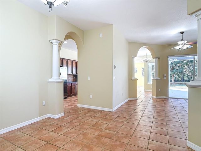 949 HAWK LANDING, Fruitland Park, FL 34731