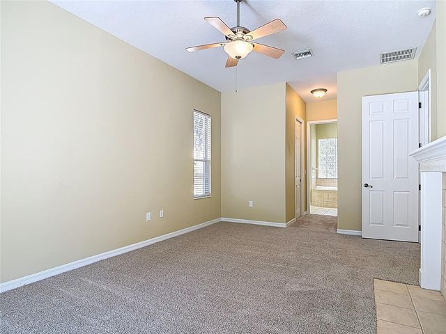 949 HAWK LANDING, Fruitland Park, FL 34731