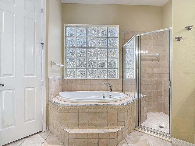 949 HAWK LANDING, Fruitland Park, FL 34731