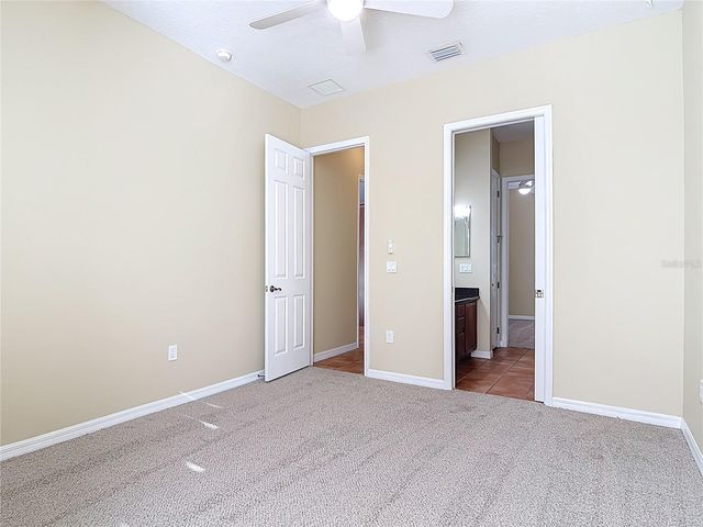 949 HAWK LANDING, Fruitland Park, FL 34731